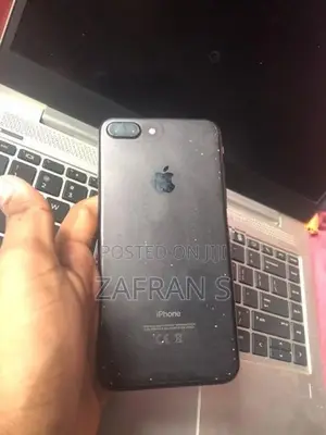 Apple iPhone 7 Plus + Matt Blac (Used)