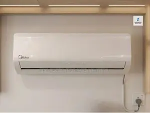 Midea 12000BTU Non-Inverter Air Conditioner - Brand New