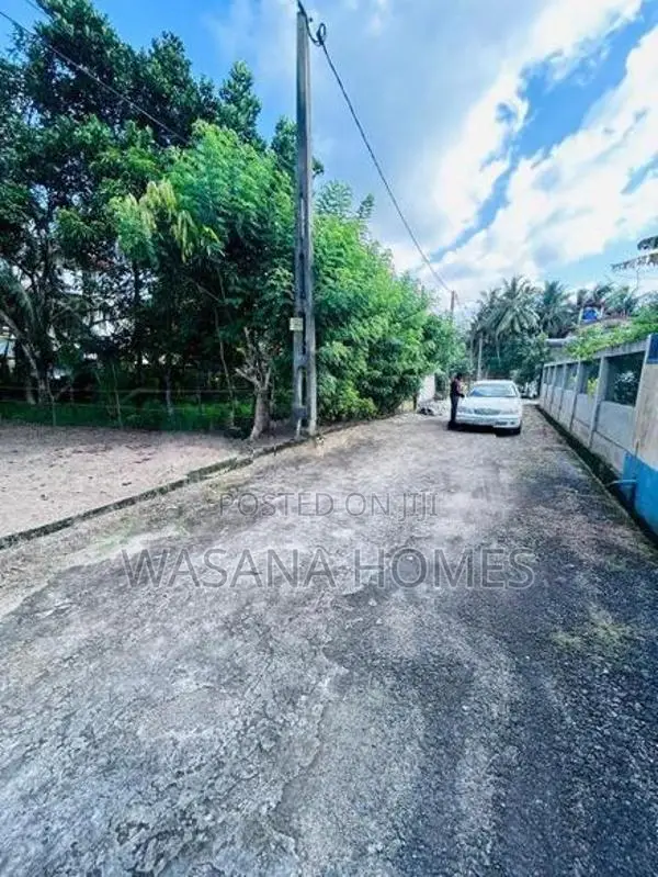 Premium Land for Sale Kottawa