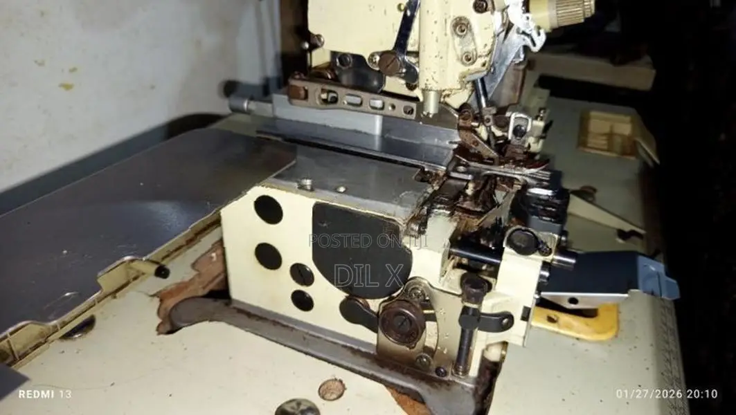 4 Thread Overlock Machine
