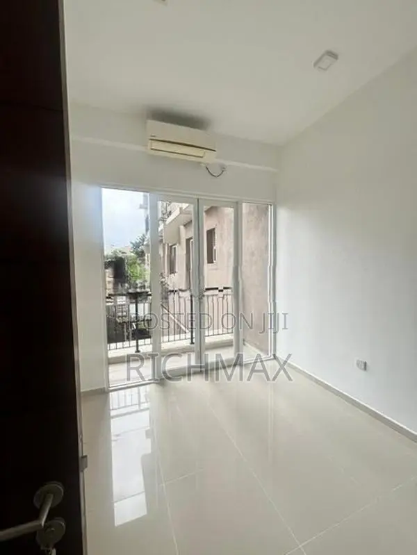 1st floor house for rent in Kalubowila