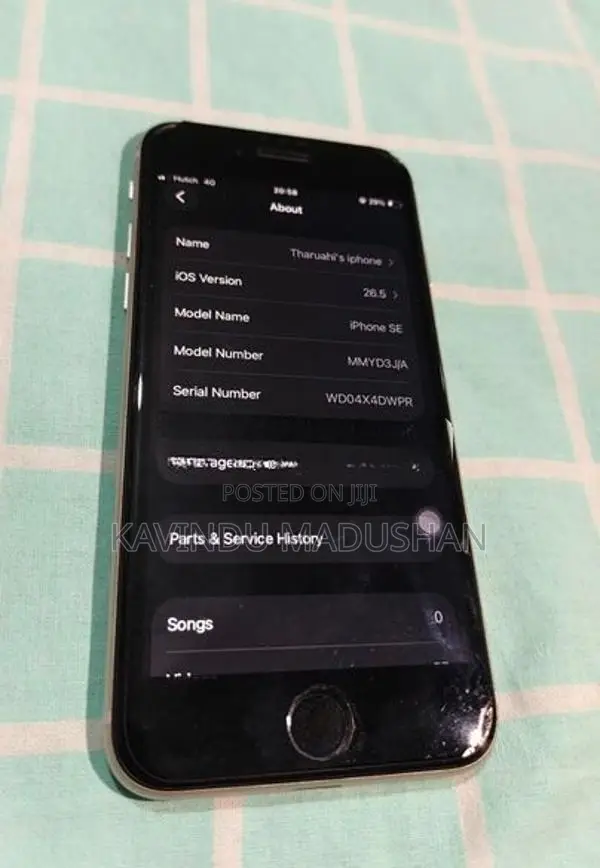Apple iPhone SE 2 Starlight (Used)