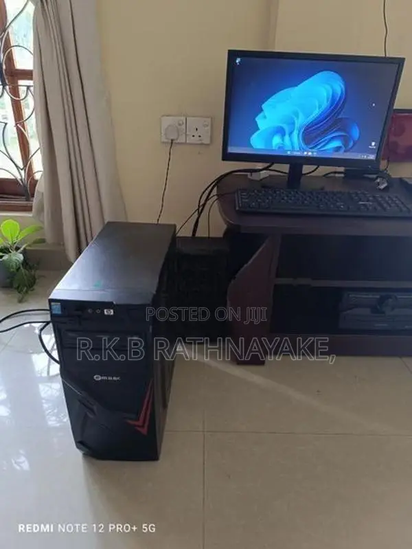 i3 2nd Gen 1TB, 8GB RAM, 19" Monitor