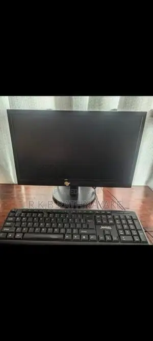 i3 2nd Gen 1TB, 8GB RAM, 19" Monitor