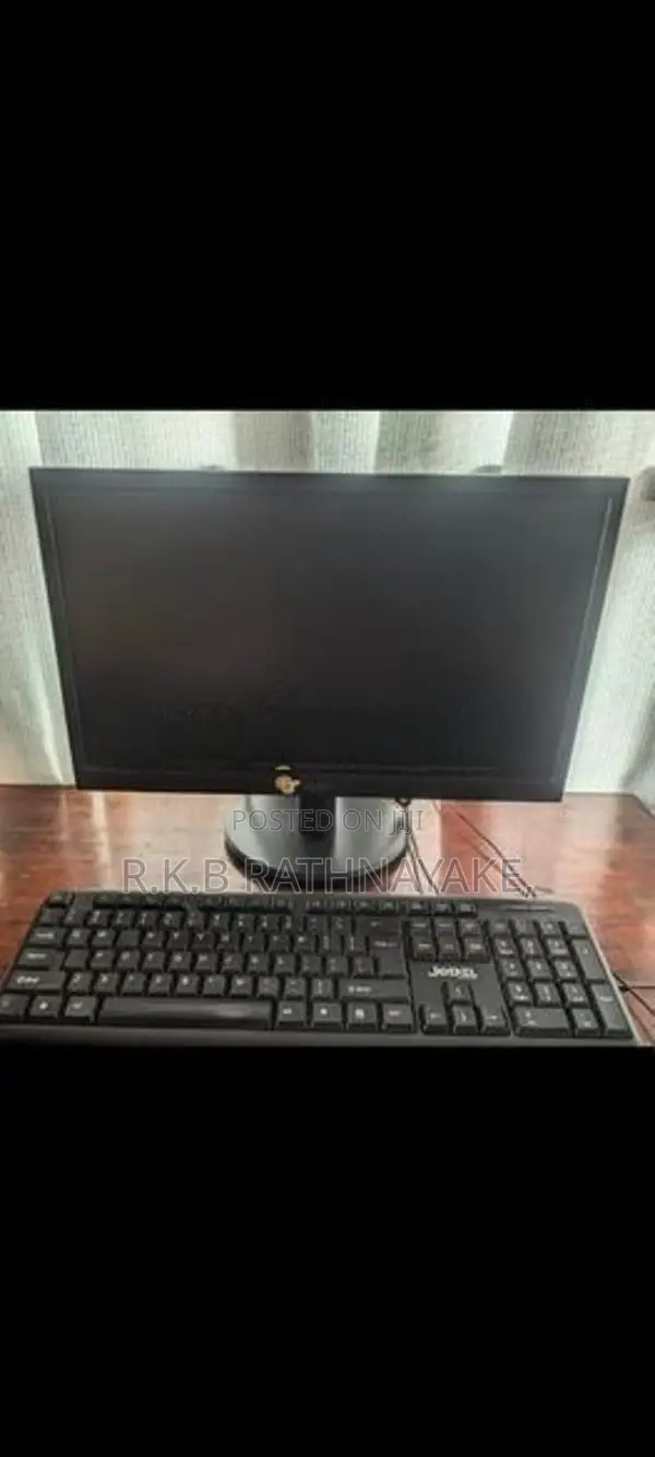 i3 2nd Gen 1TB, 8GB RAM, 19" Monitor
