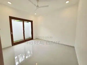 Architecture Designed Super Luxury Three Story House-piliyandala