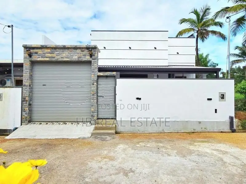 Newly Build Luxury Single Story House For Sale-Kiriwaththuduwa