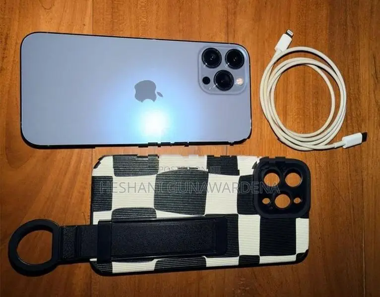 Apple iPhone 13 Pro Max (Used)