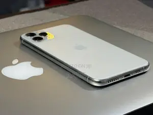Apple iPhone 11 Pro (Used)