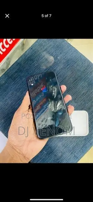 Apple iPhone XR black (Used)
