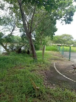 River Facing Land for Sale in Nawala