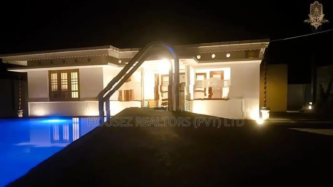 Fully Furnished Luxury Villa with Infinity Pool for Sale – Dodanduwa