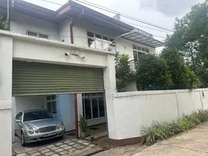 13.9 Perches 4 Bedrooms House For Sale Athurugiriya Korathota