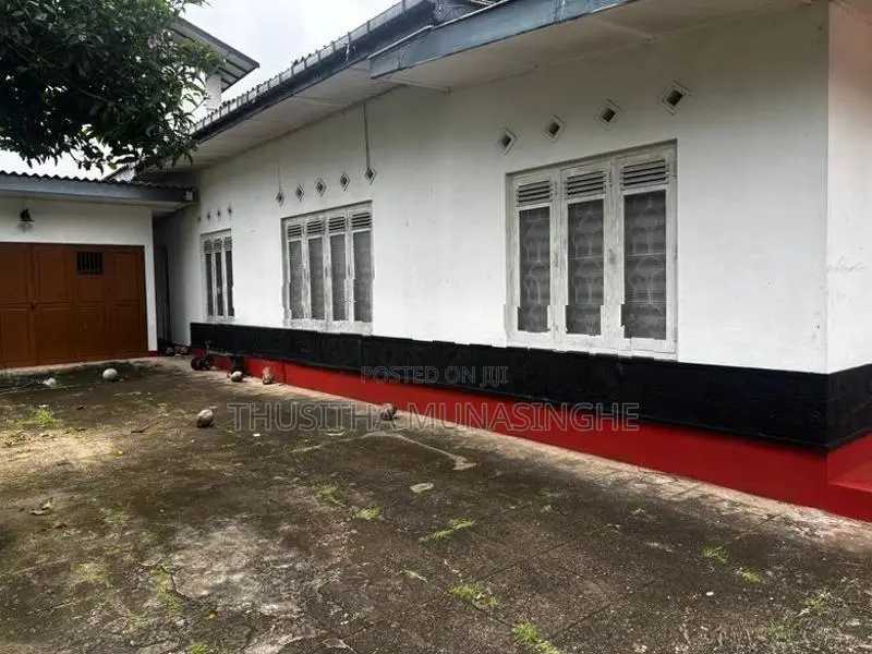 Land for Sale in Battaramulla Close to Parliament