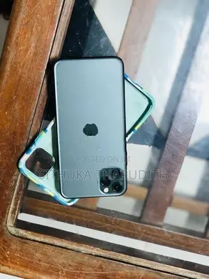 Apple iPhone 11 Pro Max (Used)