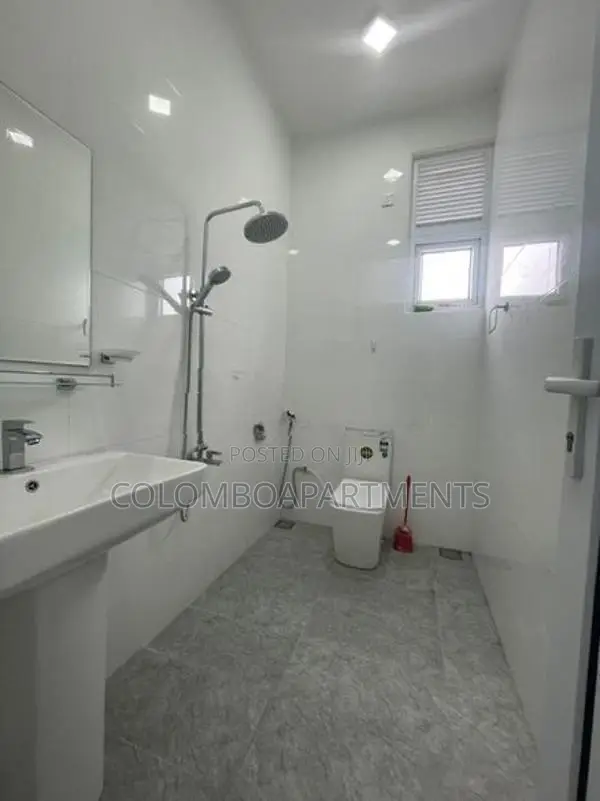 Apartment for Long-Term Rental in Dehiwala. (Property Code: CSM301)