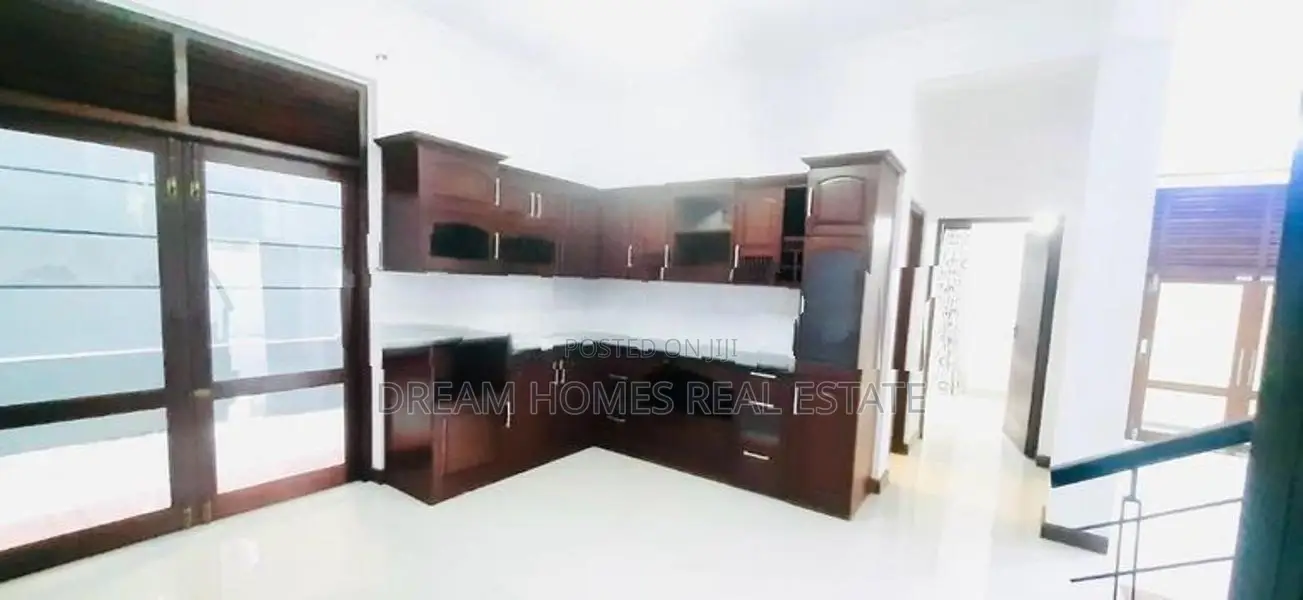 Modern Two-Story Luxury House for Sale – Mirihana, Kotte
