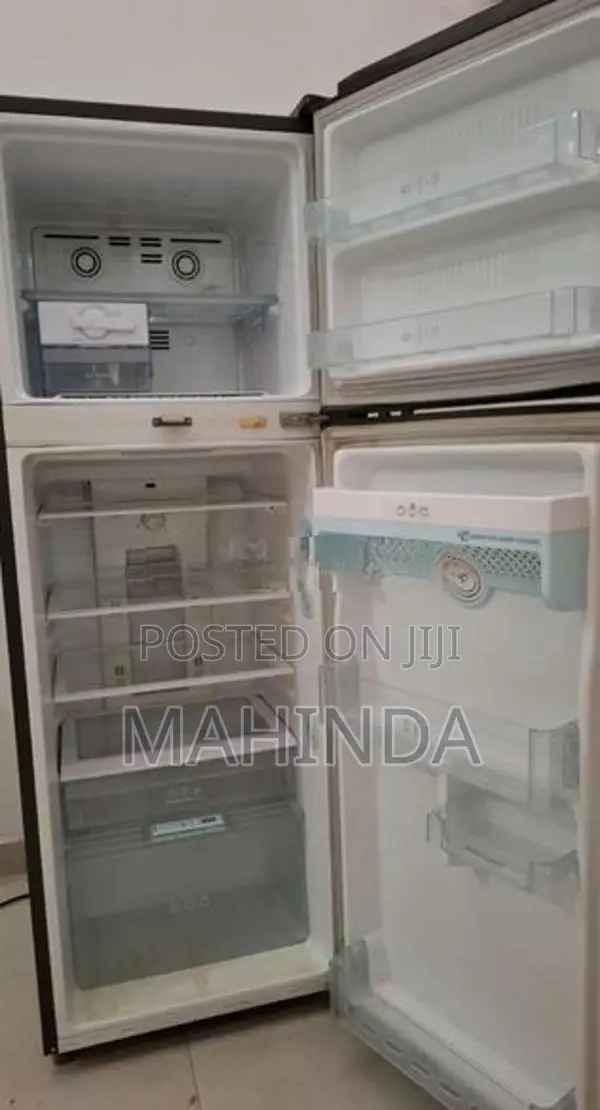 Used LG 260 Liter Refrigerator