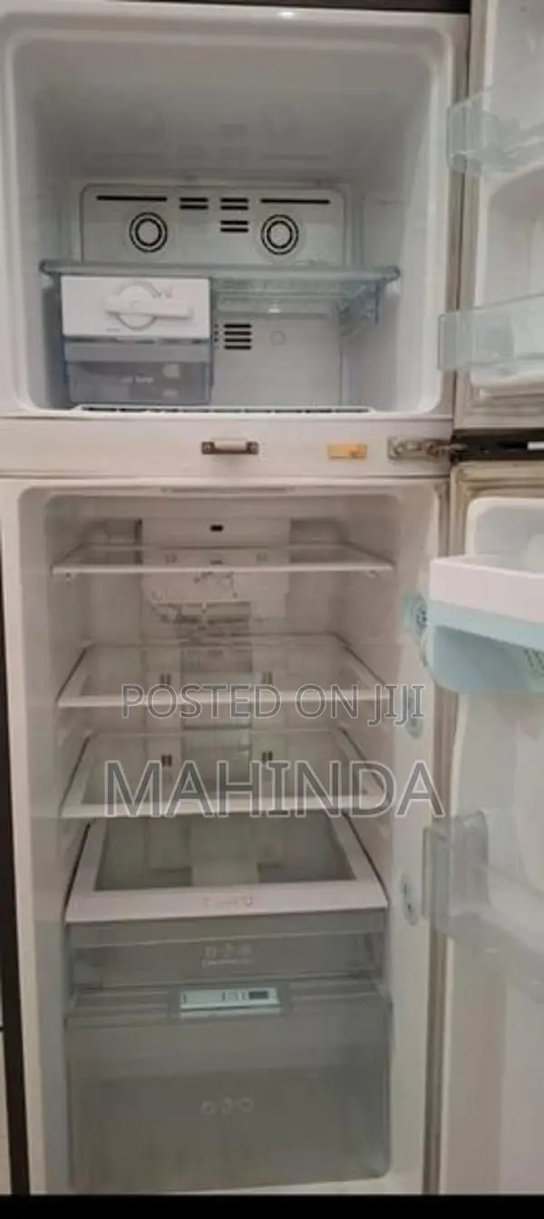 Used LG 260 Liter Refrigerator