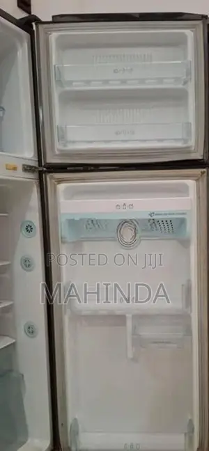 Used LG 260 Liter Refrigerator