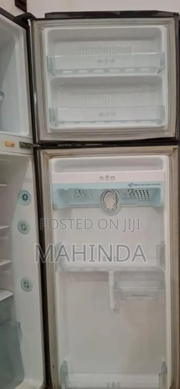 Used LG 260 Liter Refrigerator