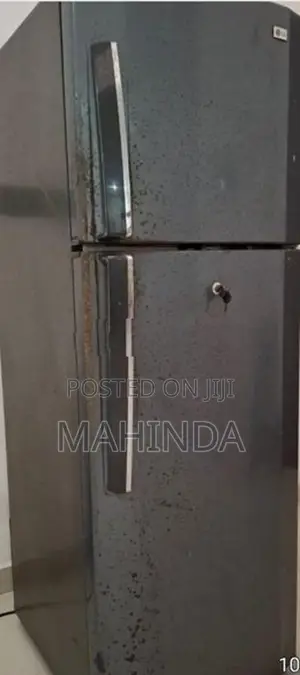 Used LG 260 Liter Refrigerator