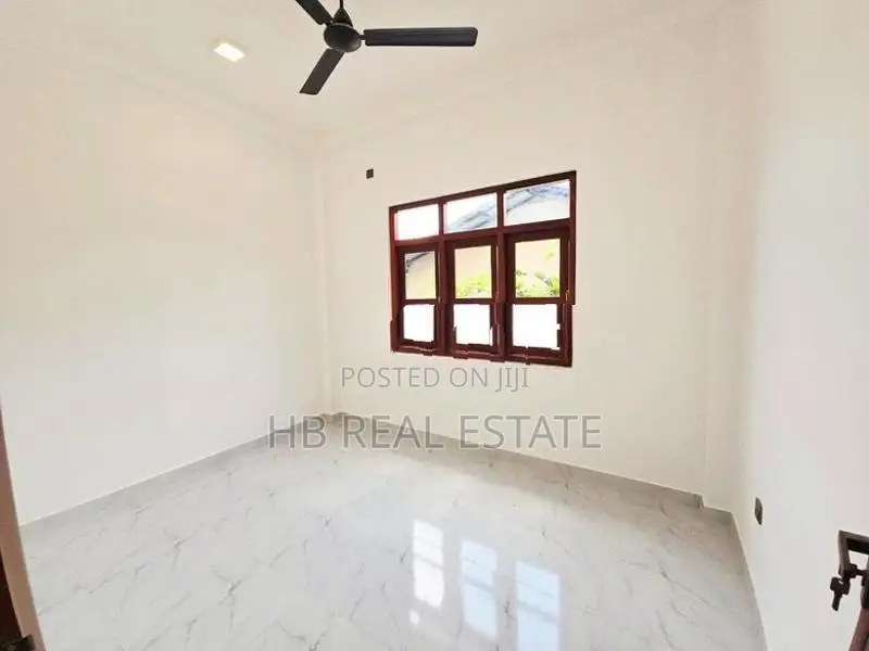 Newly Build Luxury Two Story House For Sale Horahena