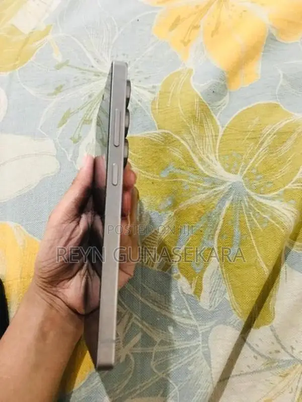 Samsung Galaxy S25 Ultra Titanium Gray (Used)
