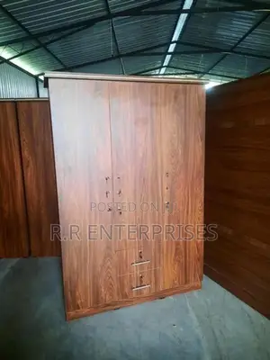 New 6*4 Ft 3 Door Melamine Wardrobes