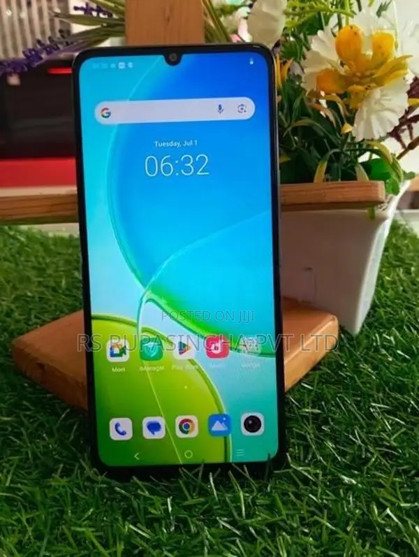 Vivo Y04 4GB 128GB (Used)