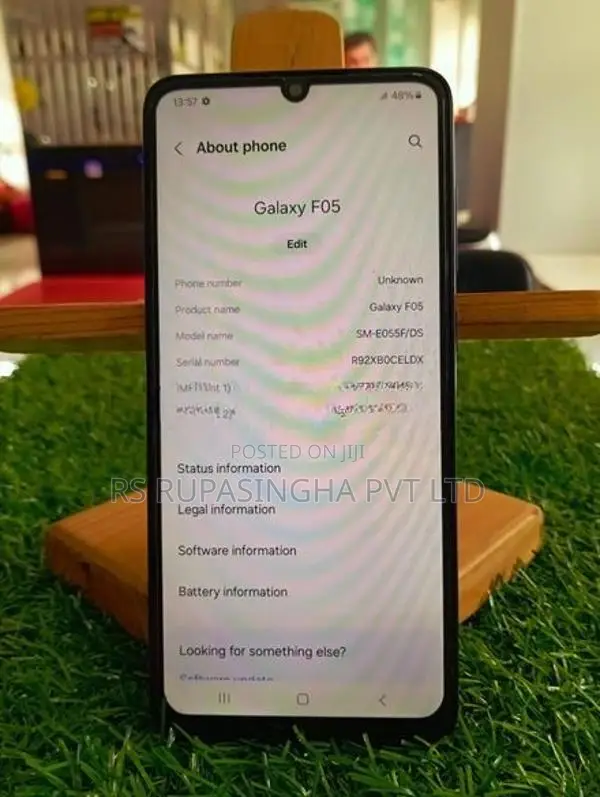 Samsung Galaxy F05 4GB / 64GB (Used)