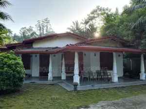 House for Sale In Meegoda, Dampe (Homagama, Colombo)