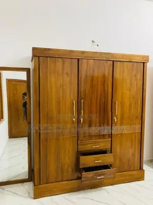 Teak Almari 3 Door
