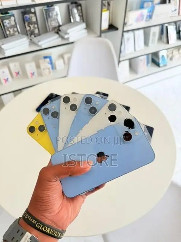 Apple iPhone 14 (Used)