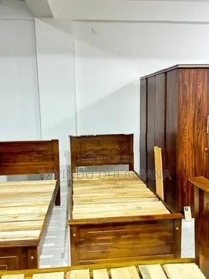 Teak Box Bed 60"72