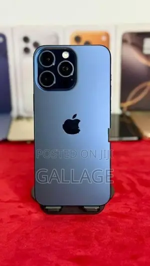 Apple iPhone 15 Pro Max 256GB Full Set Box (Used)