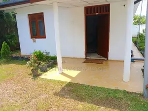 Fully Furnished 3 Bed House for Rent Pelanwaththa