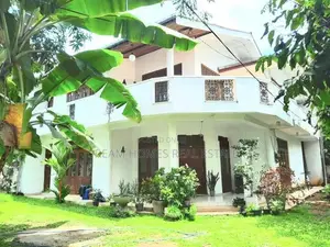4 Bed 2 Storey House for Rent Battaramulla