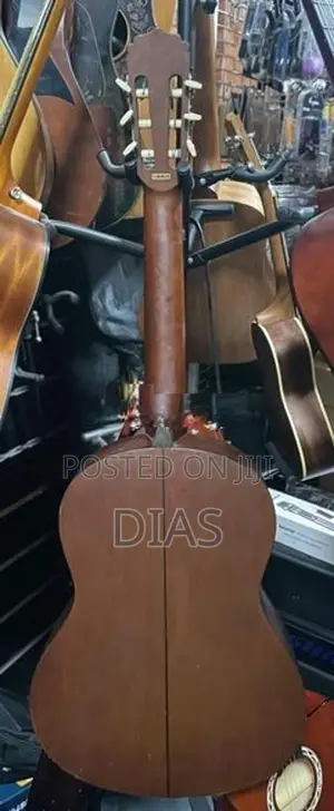 Japan Used Guitar