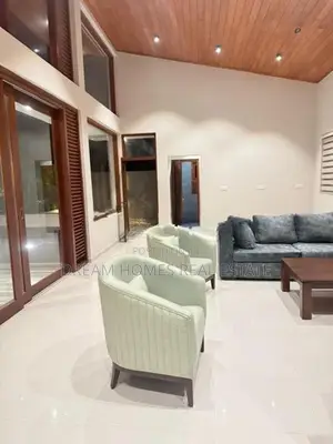 Boralesgamuwa Luxury Fully Furnished Brand New Villa for Rent