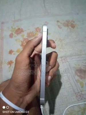 Apple iPhone 12 (Used)