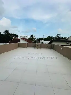 Super Luxury Gated New House Boralesgamuwa