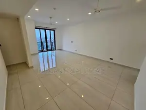 Park Heights - 03 Bedroom Apartment for Sale in Colombo 05 (A5886)
