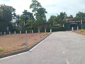 Homagama High level Rd Land Plots for Sale in Galawilawatte