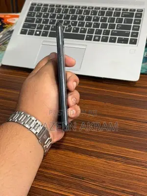 Apple iPhone 11 Pro Max (Used)