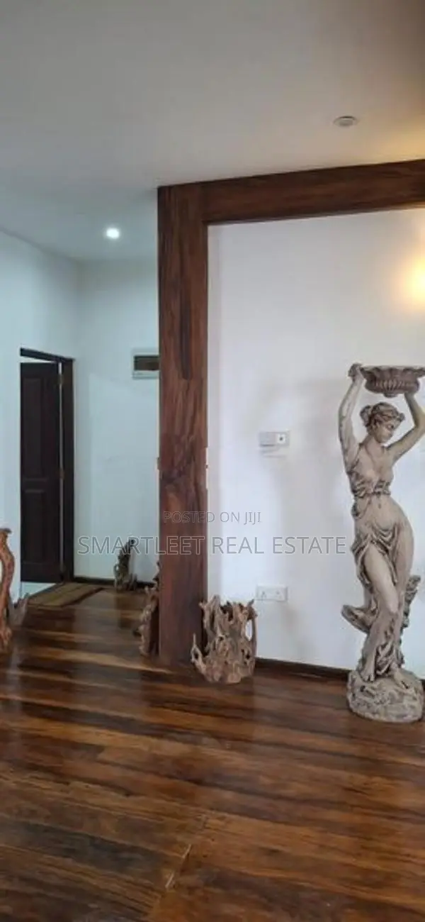 Holiday Bungalow for Rent Meethirimanna