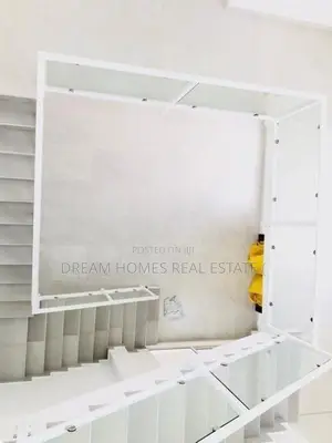 Brand-New Luxury 3-Storey House for Sale – Kadana