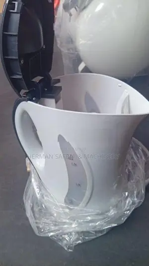Decakila 1.7L Plastic Electric Kettle – HERMAN HA022