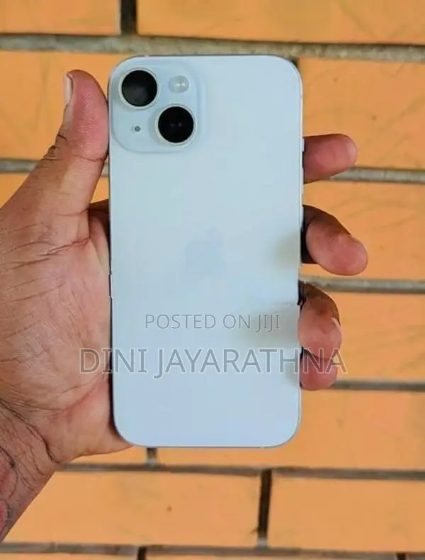 Apple iPhone 15 (Used)
