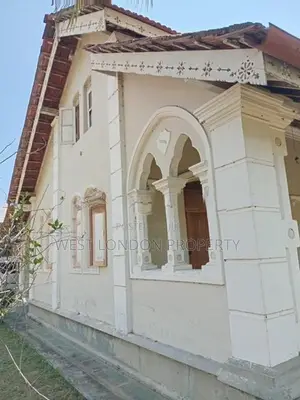 House with Land for Sale Koduwala, Marawila